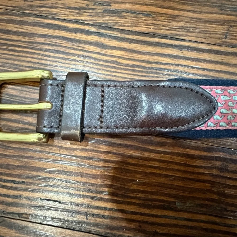 Vineyard Vines Canvas Club Belt Brown Leather Embossed Whale Pink Whale Sz 32